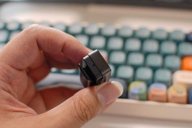 C2預售體驗 僅重5張A4紙，一體化屏幕雙麥AI錄音筆開啟文藝創作新紀元